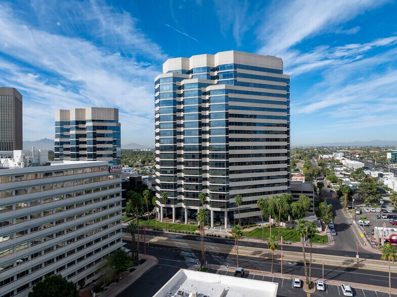 More Photos Of 2800 N Central Ave, Phoenix Office For Sale