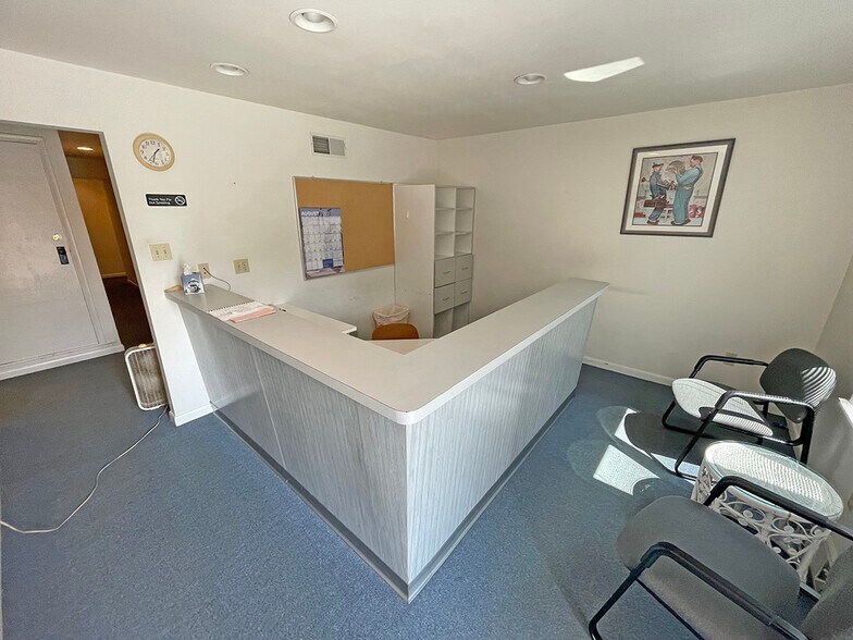 More Photos Of 29 Radam St, Enola Industrial For Lease