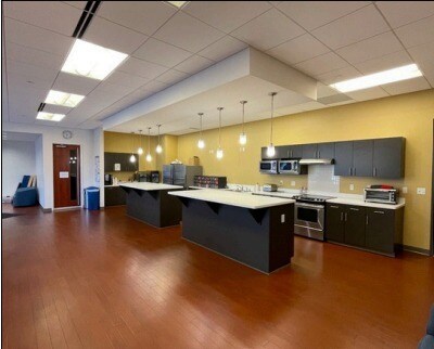 More Photos Of N25W23255 Paul Rd, Pewaukee Office For Sale