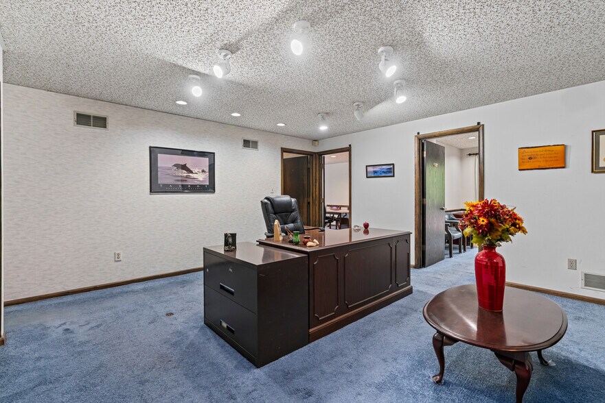 More Photos Of 600 McKnight Park Dr, Pittsburgh Office For Lease