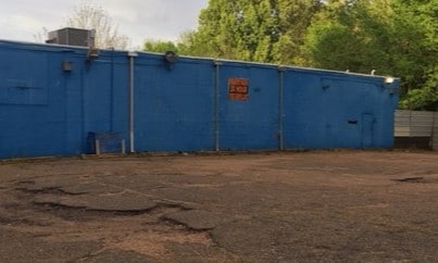 More Photos Of 2560 Terry Rd, Jackson Restaurant For Lease