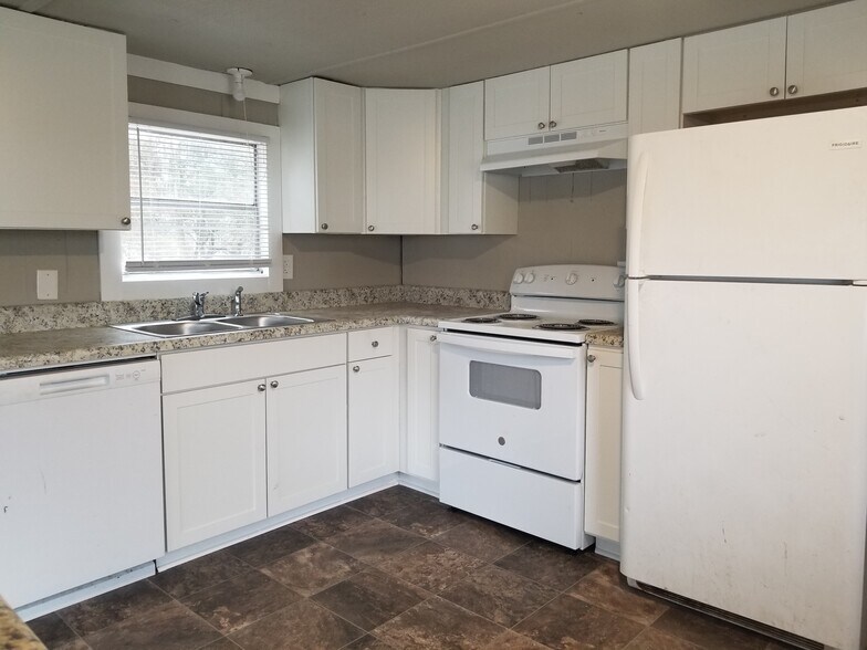 More Photos Of , Winder Multifamily For Sale