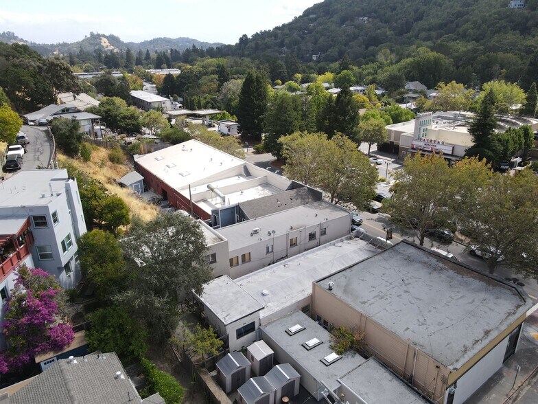 More Photos Of 1824 Sir Francis Drake Blvd, Fairfax Freestanding For Sale