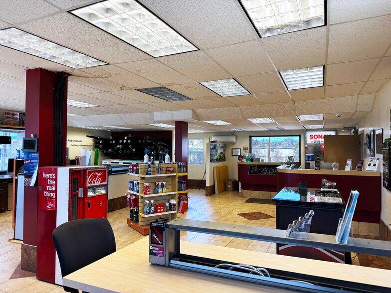 More Photos Of 9901 W Colfax Ave, Lakewood Freestanding For Sale