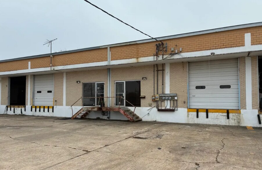 More Photos Of 1016 Jack Wells Blvd, Shreveport Industrial For Lease