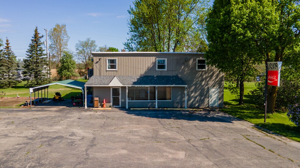 More Photos Of 11424 W Corunna Rd, Lennon Storefront Retail Residential For Sale