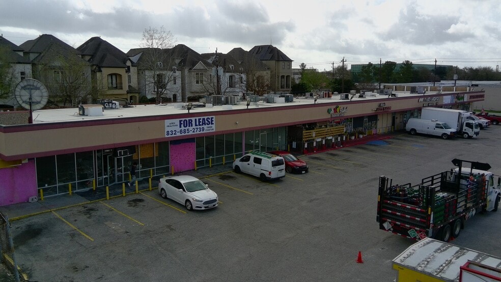More Photos Of 6501-6521 Chimney Rock, Houston Storefront Retail Office For Lease