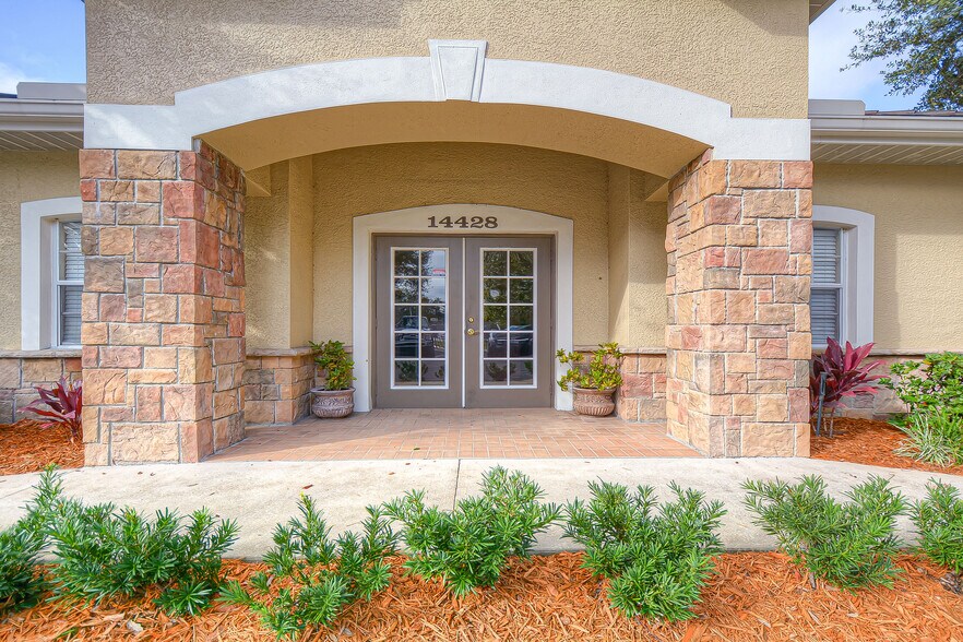 More Photos Of 14428 Bruce B Downs Blvd, Tampa Medical For Sale