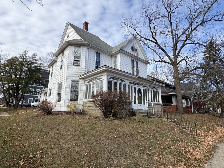 More Photos Of 401 N Salisbury St, West Lafayette Apartments For Sale