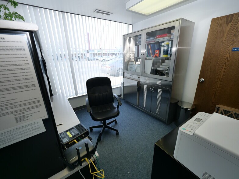 More Photos Of 6441-6453 S Pulaski Rd, Chicago General Retail For Sale