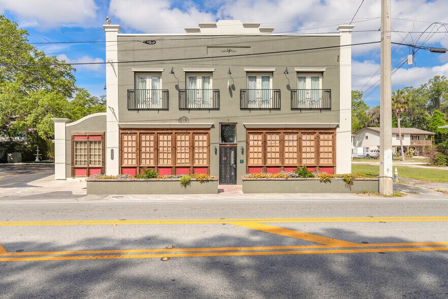 More Photos Of 1112 Riverside Dr, Holly Hill Storefront Retail Office For Sale