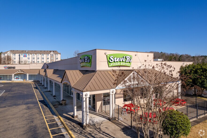 More Photos Of 1550-1558 Riverstone Pky, Canton Unknown For Lease