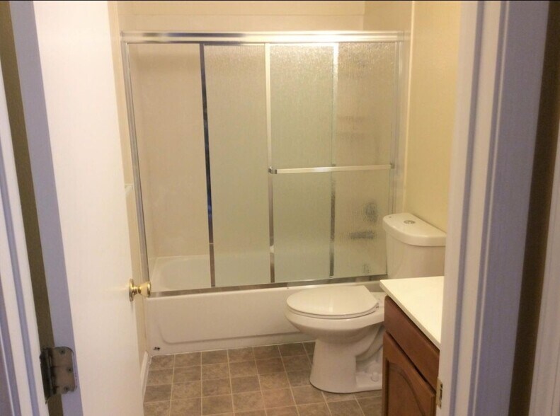 More Photos Of 257 Poplar Ave, Hayward Apartments For Sale