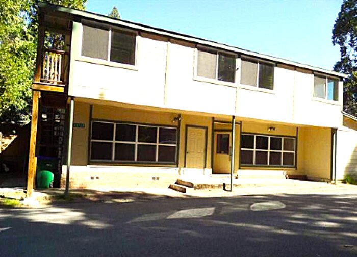Primary Photo Of 18760 Cedar Dr, Twain Harte General Retail For Sale