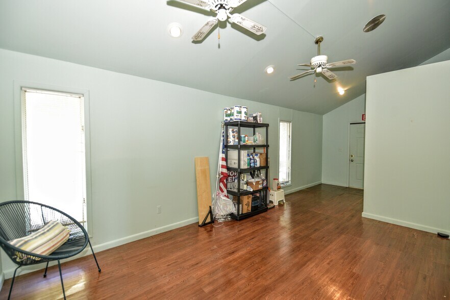 More Photos Of 276 State Rt.94, Vernon Medical For Lease