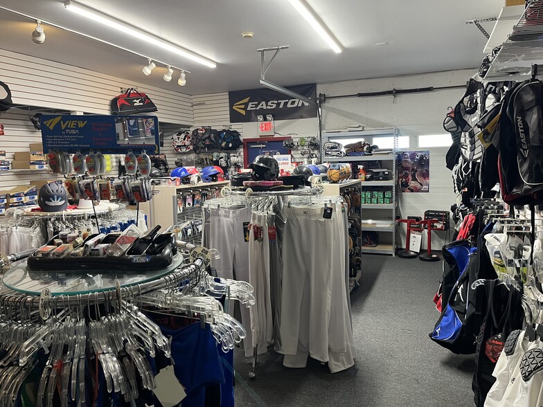 More Photos Of 749 E Ettwein St, Bethlehem Flex For Sale