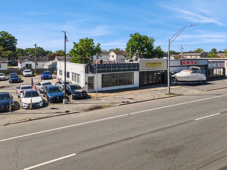 More Photos Of 2846 Sunrise Hwy, Bellmore General Retail For Sale