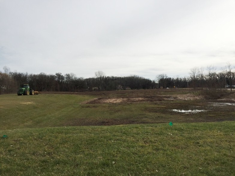 Primary Photo Of Westridge Dr @ Route 176 (E State Rd), Island Lake Land For Sale
