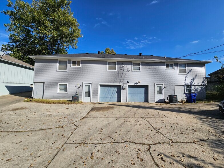 More Photos Of 8404 Sterling Ave, Raytown Apartments For Sale