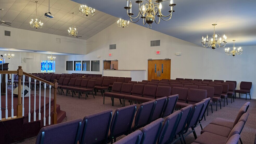 More Photos Of 6701 Ringwood Rd, Oxford Industrial For Lease