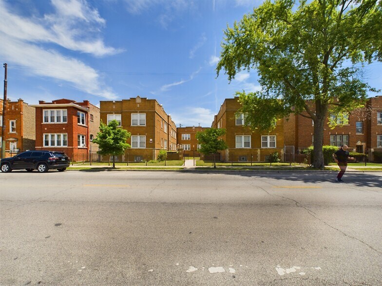 Primary Photo Of 1405-1413 N Central Ave, Chicago Apartments For Sale