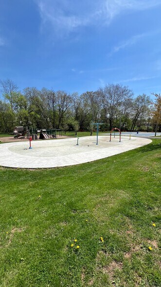 More Photos Of 2 Park Ave, Somerville Office For Lease