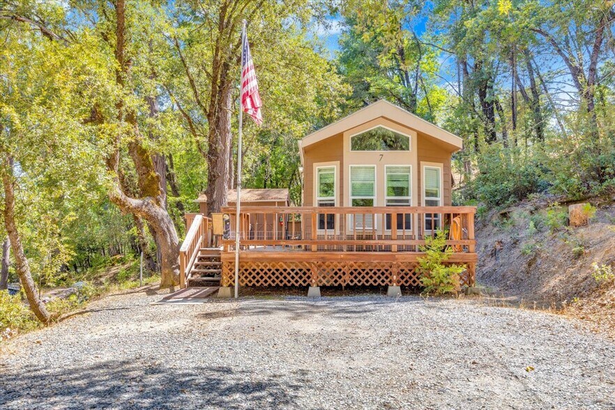 More Photos Of 22732 Middle Camp rd, Sonora Hotel For Sale