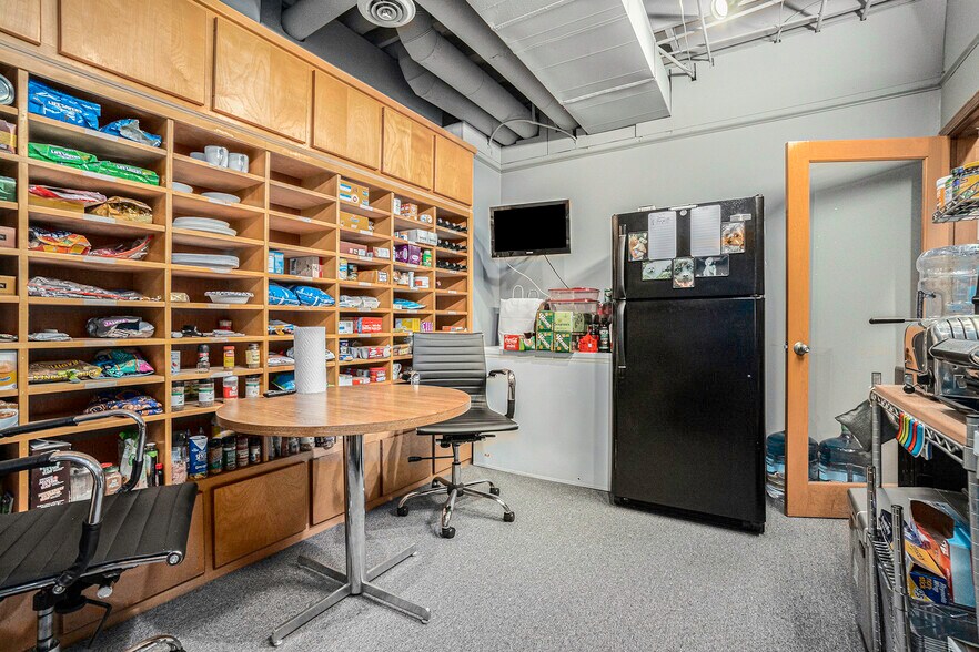 More Photos Of 1977 N Park Pl SE, Atlanta Office For Sale