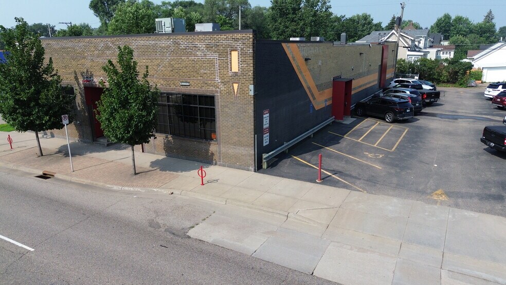 More Photos Of 571 Snelling Ave N, Saint Paul Office For Sale