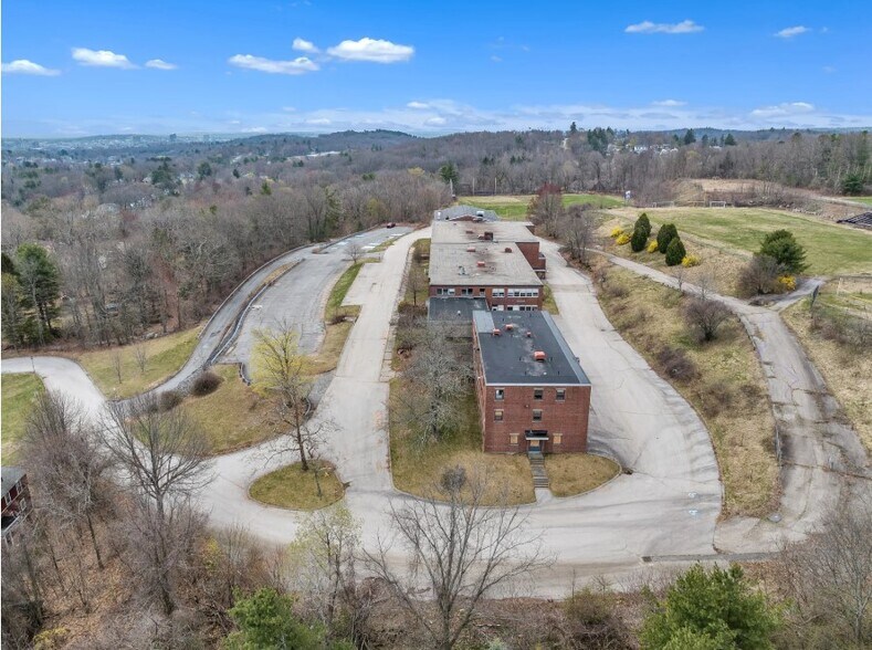 More Photos Of 781 Grove St, Worcester Land For Sale