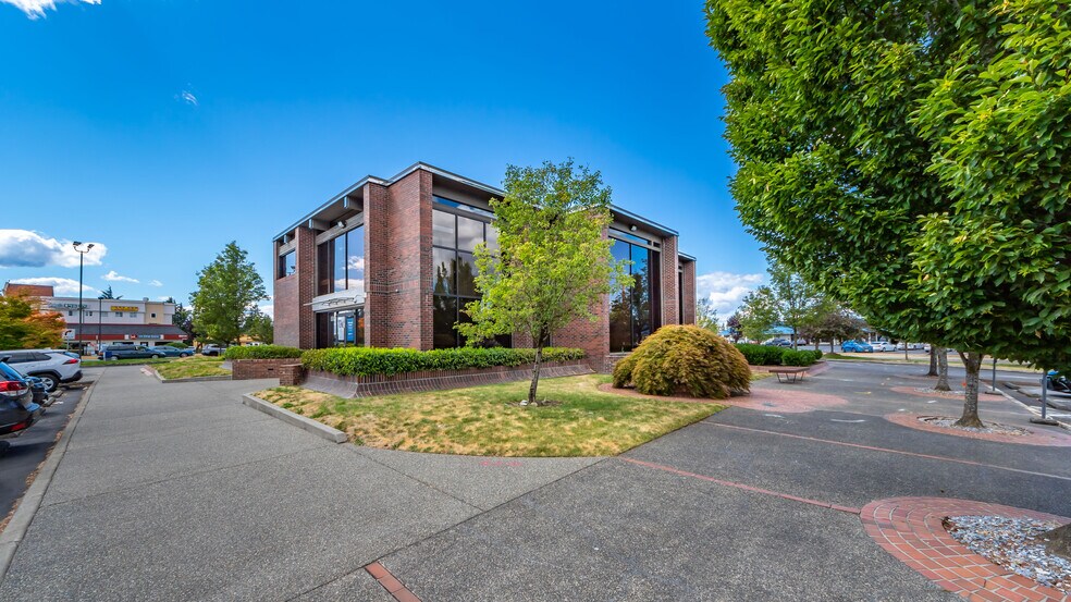 More Photos Of 8801 S Tacoma Way, Tacoma Freestanding For Sale