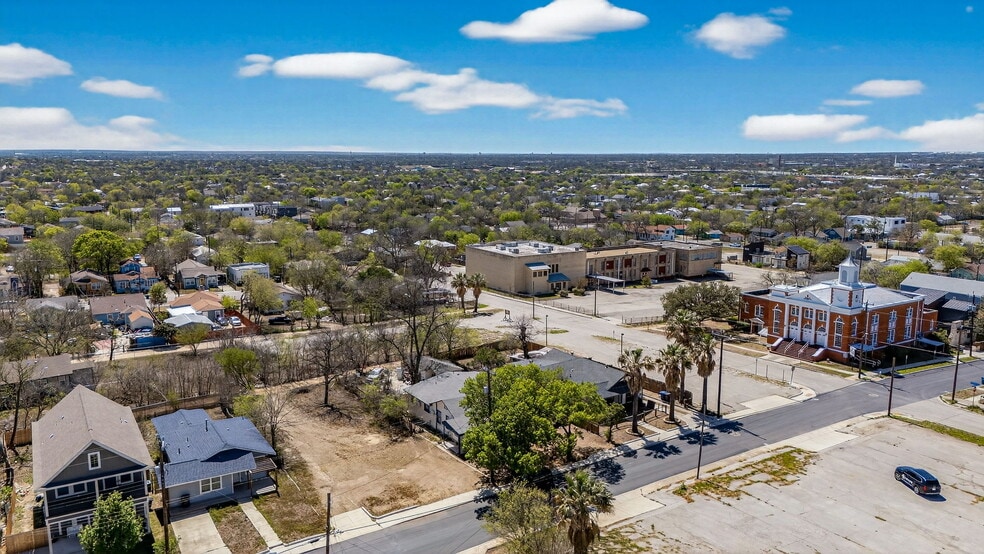 More Photos Of 920 Martin Luther King Dr, San Antonio Land For Sale