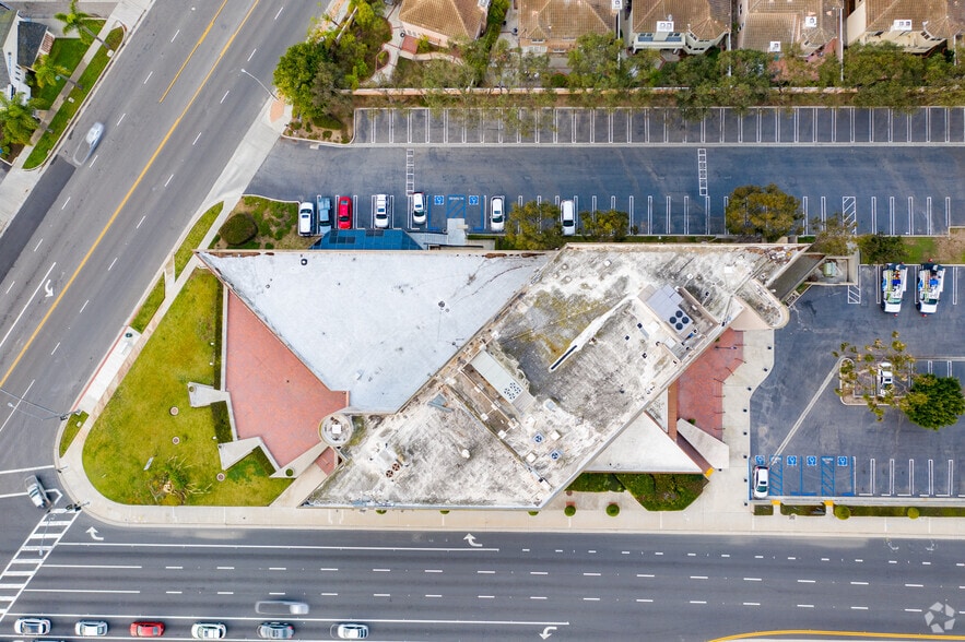 More Photos Of 23133 Hawthorne Blvd, Torrance Medical For Lease