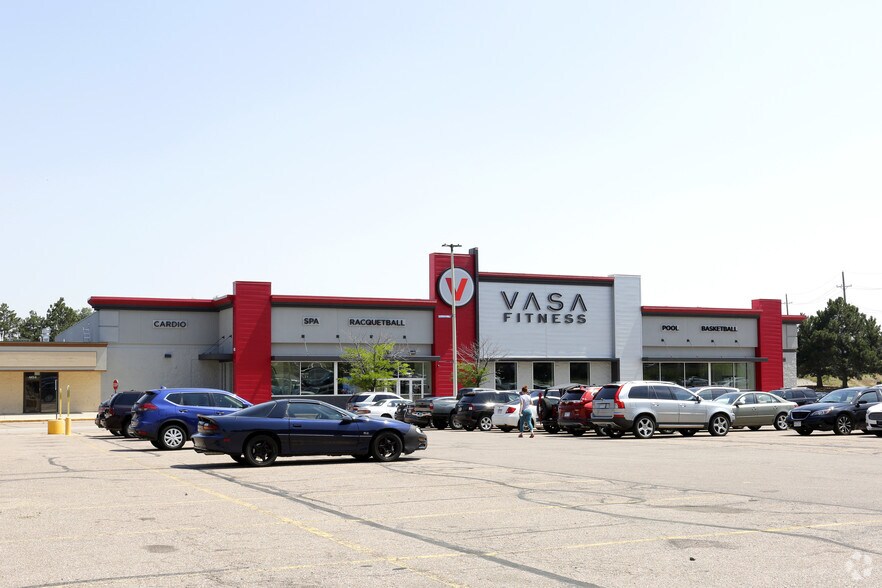 More Photos Of 425-445 & 455 E Cheyenne Mountain Blvd, Colorado Springs Unknown For Lease