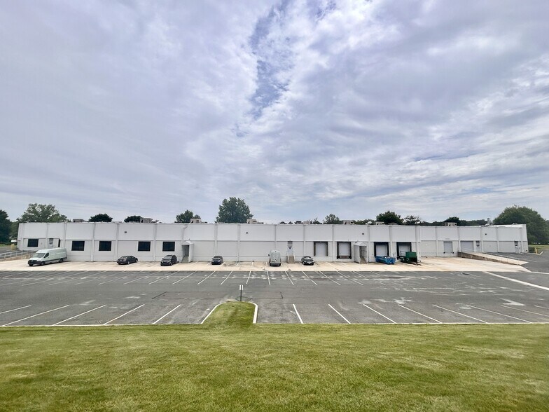 More Photos Of 2 Twosome Dr, Moorestown Manufacturing For Lease
