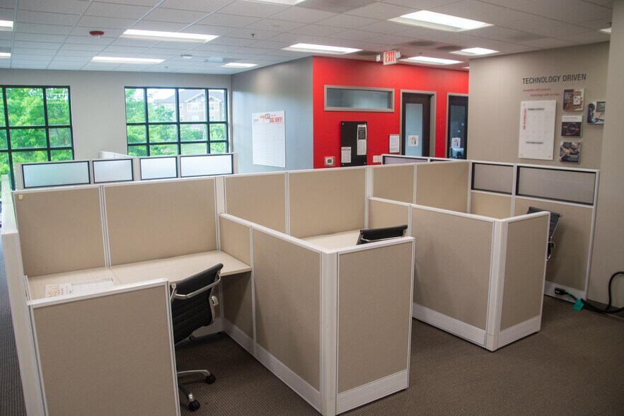 More Photos Of , Chapel Hill Office For Sale