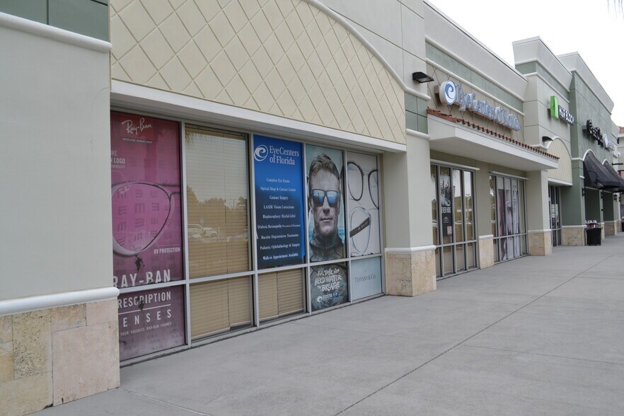 More Photos Of 17966 N Tamiami Trl, North Fort Myers Storefront Retail Office For Lease