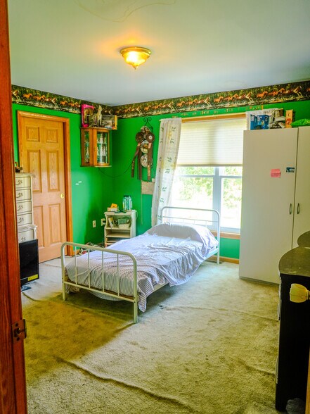 More Photos Of 110 Pennsgrove Pedricktown Rd, Pedricktown Service For Sale