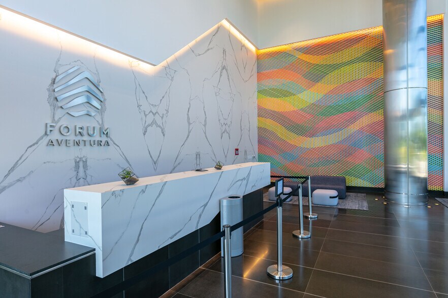 More Photos Of 19790 W Dixie Hwy, Aventura Office For Lease