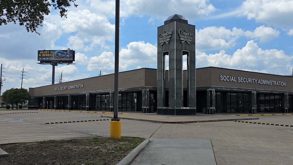 More Photos Of 13302-13320 Westheimer Rd, Houston Storefront For Sale