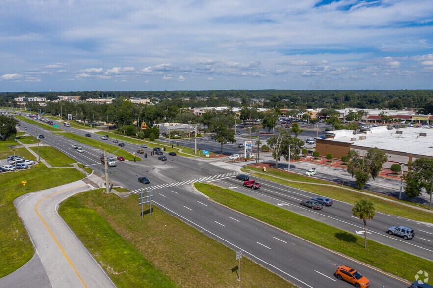 More Photos Of 2601-2701 S Woodland Blvd, Deland Freestanding For Lease