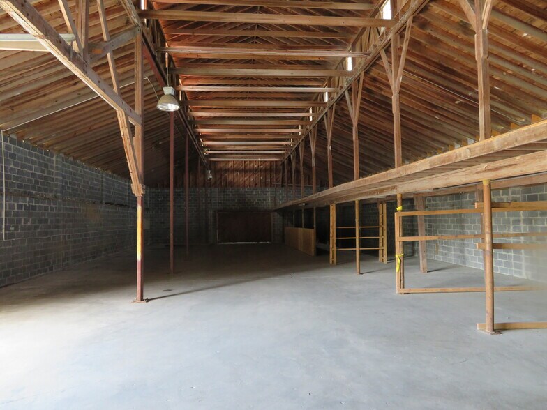 More Photos Of 733 Mulberry Ave, Panama City Unknown For Lease