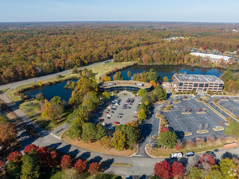 More Photos Of 2820 Waterford Lake Dr, Midlothian Office For Lease