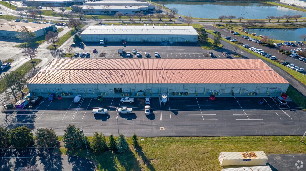 More Photos Of 640 Lakeview Plaza Blvd, Columbus Unknown For Lease