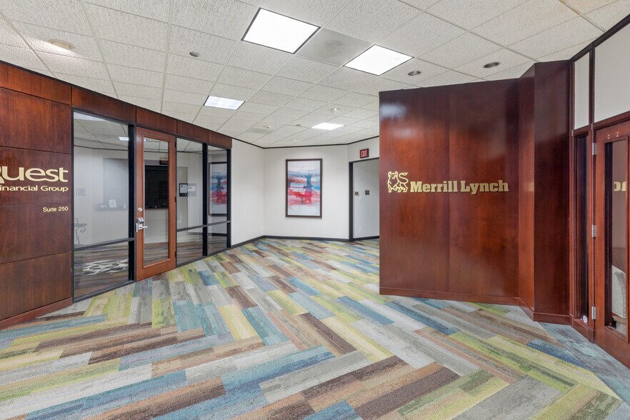 More Photos Of 17225 El Camino Real, Houston Office For Lease