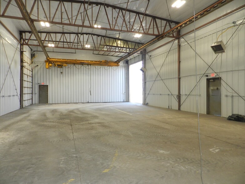 More Photos Of 320 Industrial Ave, Olathe Industrial For Sale