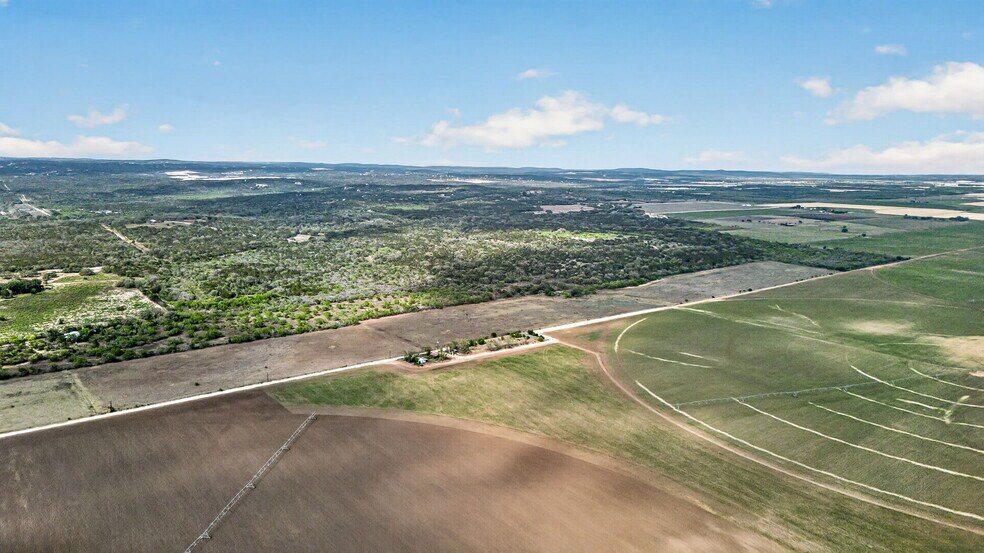 More Photos Of 1151 County Road 2615, Rio Medina Land For Sale