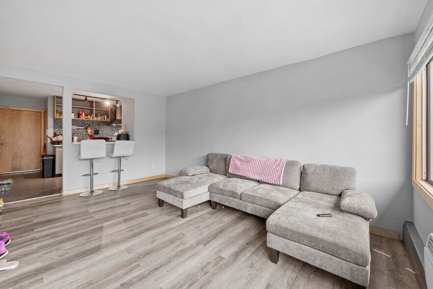 More Photos Of 3720 Minnehaha Ave, Minneapolis Apartments For Sale