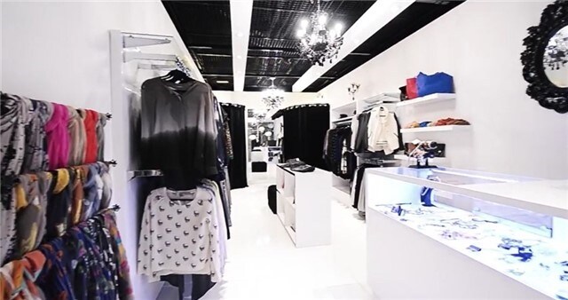 More Photos Of 384 Yonge St, Toronto Apartments For Lease