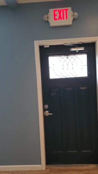 Primary Photo Of 2176 Oak Rd, Snellville Medical For Lease